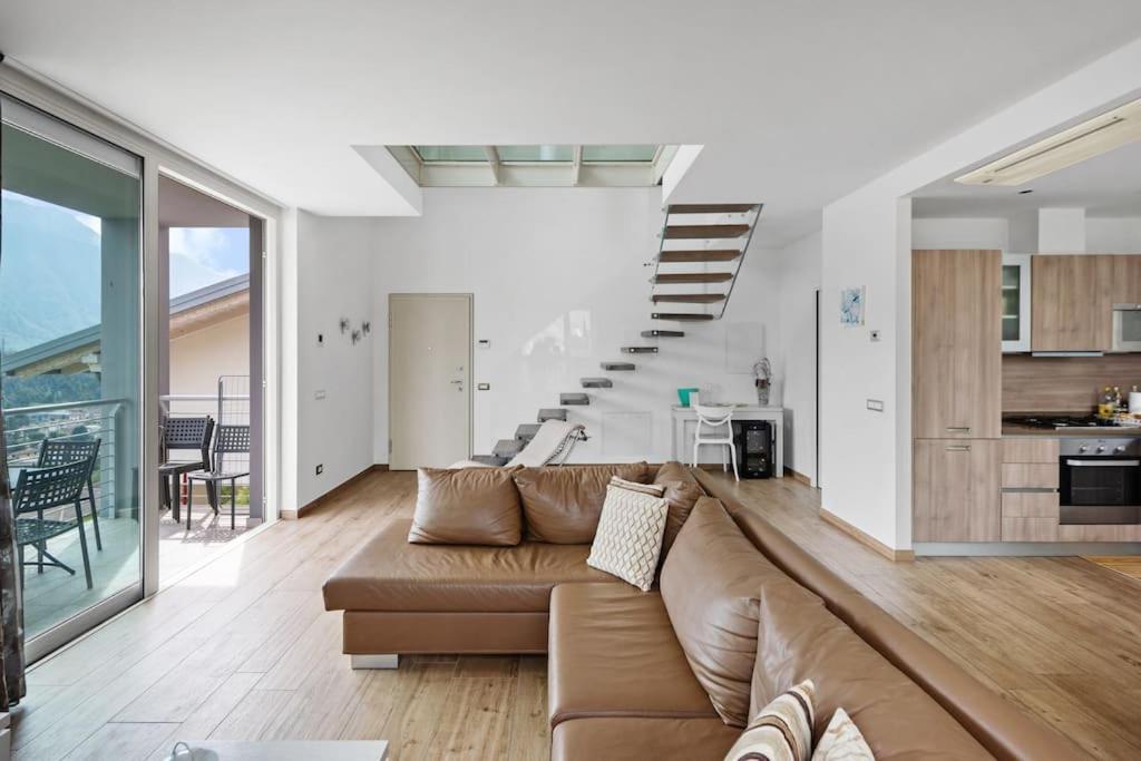Апартаменты Residenza Simona Меццегра Экстерьер фото
