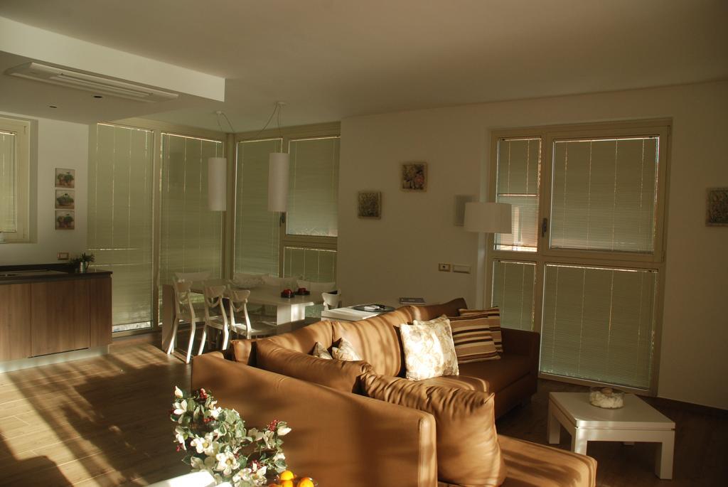 Апартаменты Residenza Simona Меццегра Номер фото