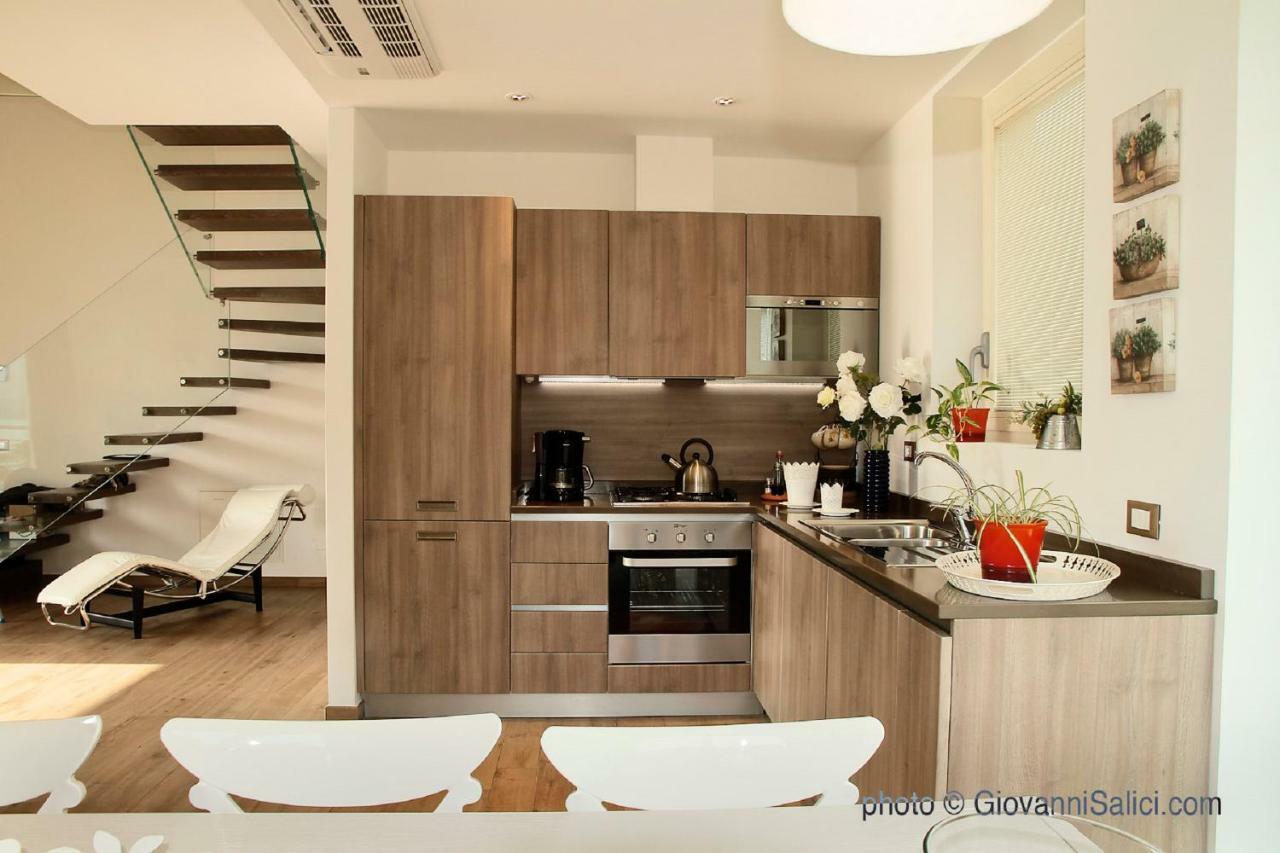 Апартаменты Residenza Simona Меццегра Экстерьер фото