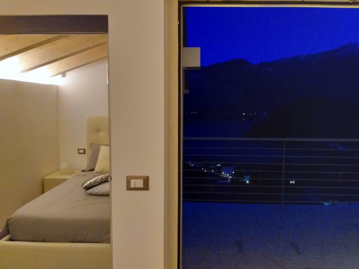 Апартаменты Residenza Simona Меццегра Экстерьер фото